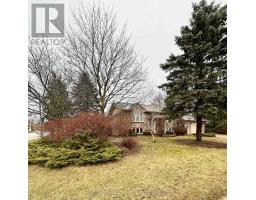 86 Glendale Drive E, Tillsonburg, ON N4G1J7 Photo 2