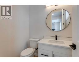 3pc Bathroom - 105 Cottageclub Drive, Rural Rocky View County, AB T4C1B1 Photo 2