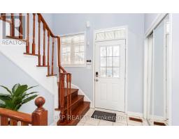 Family room - 70 Grover Road, Brampton, ON L6Y5R3 Photo 3