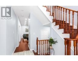 Kitchen - 70 Grover Road, Brampton, ON L6Y5R3 Photo 4