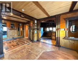 Kitchen - 513 19 Street N, Lethbridge, AB T1H3K6 Photo 4