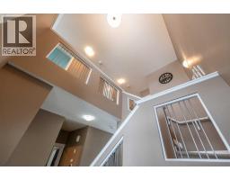 Foyer - 172 Firelight Way W, Lethbridge, AB T1J4B2 Photo 3