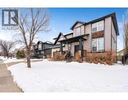 Living room - 40 Mckinnon Street Nw, Langdon, AB T0J1X2 Photo 2