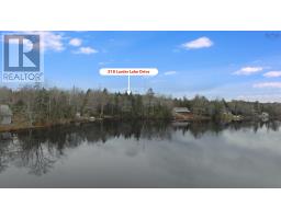 218 Larder Lake Drive, Image 2