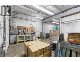 3828 Peter, Windsor, ON N9C1K2 Photo 4