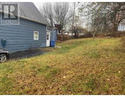 Primary Bedroom - 6 Jubilee Lane, Sackville, NS B4E1J2 Photo 5