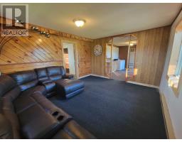 Foyer - 77 Church St, Pinewood, ON P0W1K0 Photo 5