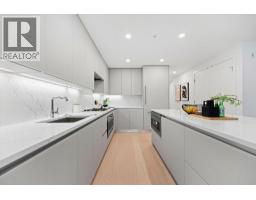 203 1331 Marine Drive, West Vancouver, BC V7T1B6 Photo 4