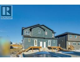 Bedroom - 121 Bridgeport Gate N, Chestermere, AB T1X3E5 Photo 3