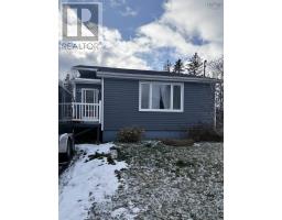 Primary Bedroom - 87 Murphy Road, Westmount, NS B1R2H6 Photo 5