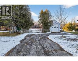 Loft - 55 Route 133, Shediac Cape, NB E4P3C8 Photo 2