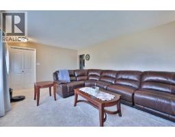 Dining room - 50 N 100 W, Raymond, AB T0K2S0 Photo 4