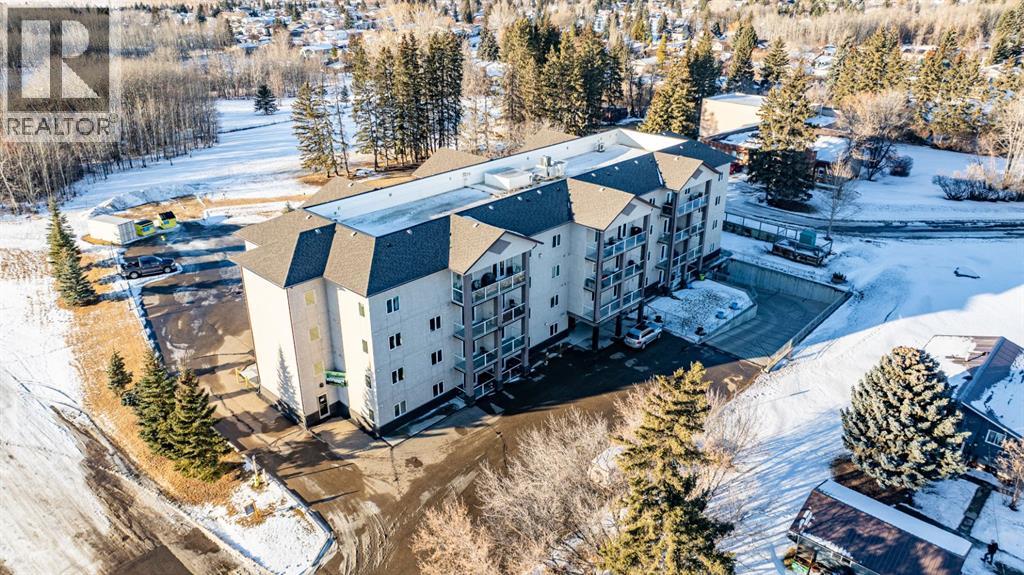 106 5205 Woodland Road