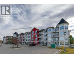 Living room - 432 1 Crystal Green Lane, Okotoks, AB T1S0C8 Photo 3