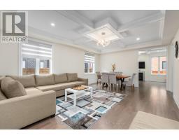 Kitchen - 64 Coldwell Bay Circle, Vaughan, ON L4H5E9 Photo 4