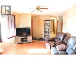 Family room - 5010 40 Avenue, Wetaskiwin, AB T9A0A3 Photo 3