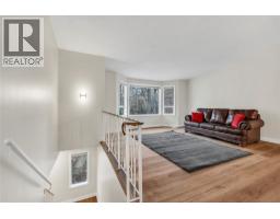 Full bathroom - 7111 Peach Orchard Road, Summerland, BC V0H1Z6 Photo 4