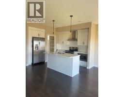 Kitchen - 947 41 Avenue N, Lethbridge, AB T1H7G9 Photo 4