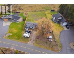 Bedroom - 894 Waterloo Road, Castlegar, BC V1N4K8 Photo 3