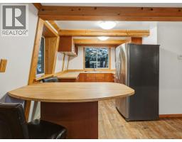 9539 Emerald Drive, Whistler, BC V8E0G5 Photo 4