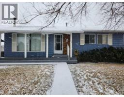 Dining room - 75 Hunts Crescent, Drumheller, AB T0J0Y6 Photo 2