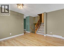 3pc Bathroom - 8102 103 Street, Grande Prairie, AB T8W2A6 Photo 3