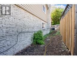 Kitchen - 1481 Otis Avenue, Mississauga, ON L5C2R8 Photo 4