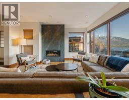 8529 Ashleigh Mcivor Drive, Whistler, BC V8E1L9 Photo 2