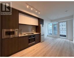 2512 395 Square One Drive, Mississauga, ON L5B0P6 Photo 4