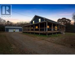 914 Maple Avenue, Image 3