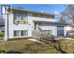 Dining room - 15 Acadia Street, Middleton, NS B0S1P0 Photo 4