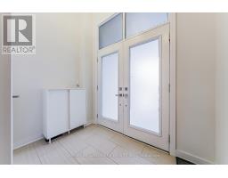 Dining room - 62 Helliwell Crescent, Richmond Hill, ON L4E1C7 Photo 4