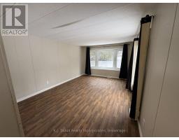 Kitchen - 8 Bloomsbury Street, Ashfieldcolbornewawanosh, ON N7A3Y2 Photo 2