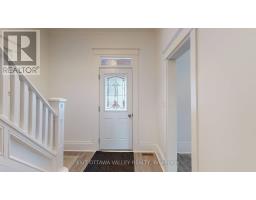 216 Mary Street, Pembroke, ON K8A5V8 Photo 3