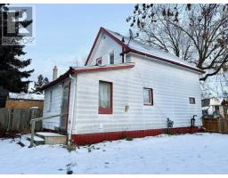 Bedroom - 52 Empress Ave N, Thunder Bay, ON P7A6B9 Photo 5