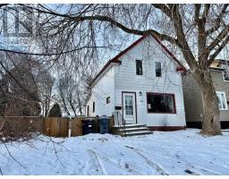 Primary Bedroom - 52 Empress Ave N, Thunder Bay, ON P7A6B9 Photo 3