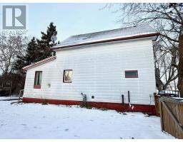 Bedroom - 52 Empress Ave N, Thunder Bay, ON P7A6B9 Photo 4