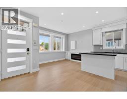 2430 E 41 Avenue, Vancouver, BC V5R2W4 Photo 3