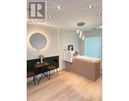 3 9580 Yonge Street, Richmond Hill, ON L4C1V6 Photo 3