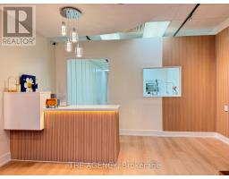 3 9580 Yonge Street, Richmond Hill, ON L4C1V6 Photo 4