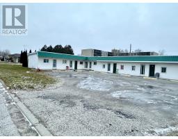 421 Grand Avenue E, Chathamkent, ON N7L1X4 Photo 2