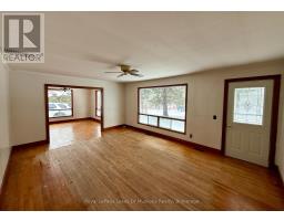 Bedroom - 31 Ferguson Road, Huntsville, ON P1H1X7 Photo 5