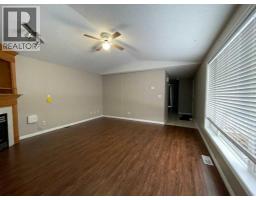 Bedroom - 7 Deer Ridge Drive, High Level, AB T0H1Z0 Photo 4