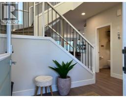 127 Goldenrod Road W, Image 3