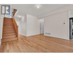 Bedroom 2 - 195 Terry Fox Drive, Barrie, ON L9J0C4 Photo 5