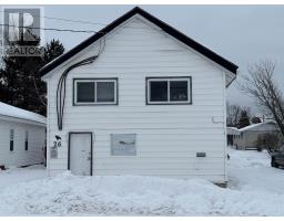 26 Connaught St, Chapleau, ON P0M1K0 Photo 2