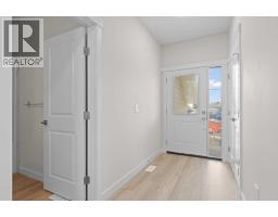 5pc Bathroom - 210 Monterey, High River, AB T1V0J7 Photo 2