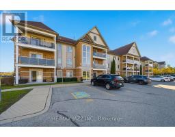 Kitchen - 310 132 Aspen Springs Drive, Clarington, ON L1C0H1 Photo 2