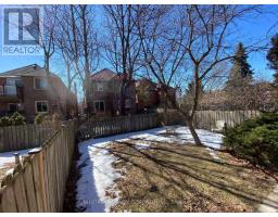 4144 Lastrada Lower Heights, Mississauga, ON L5C3W3 Photo 3