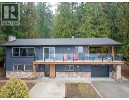 Bedroom - 2022 Eagle Bay Road, Blind Bay, BC V0E1H1 Photo 3